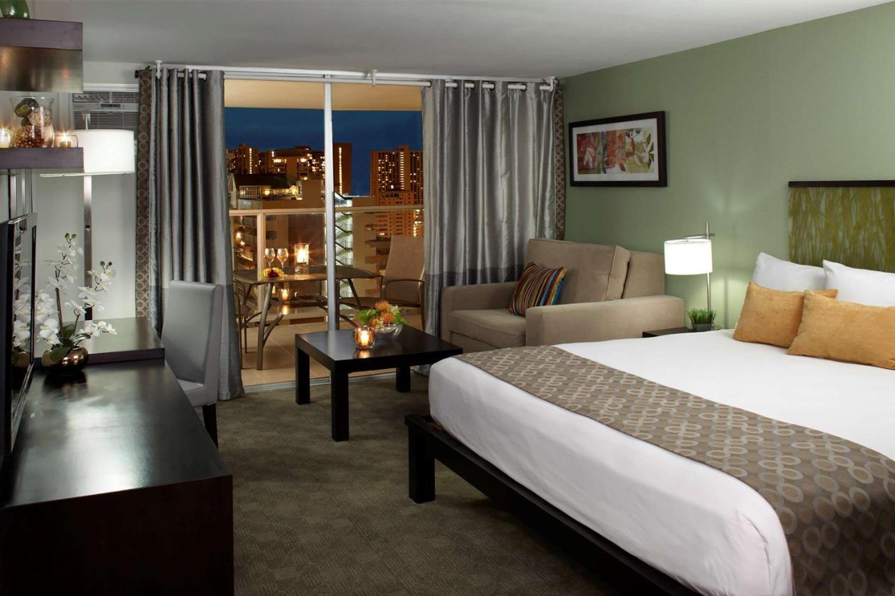 Skyline Island Colony Hotel Honolulu Bagian luar foto