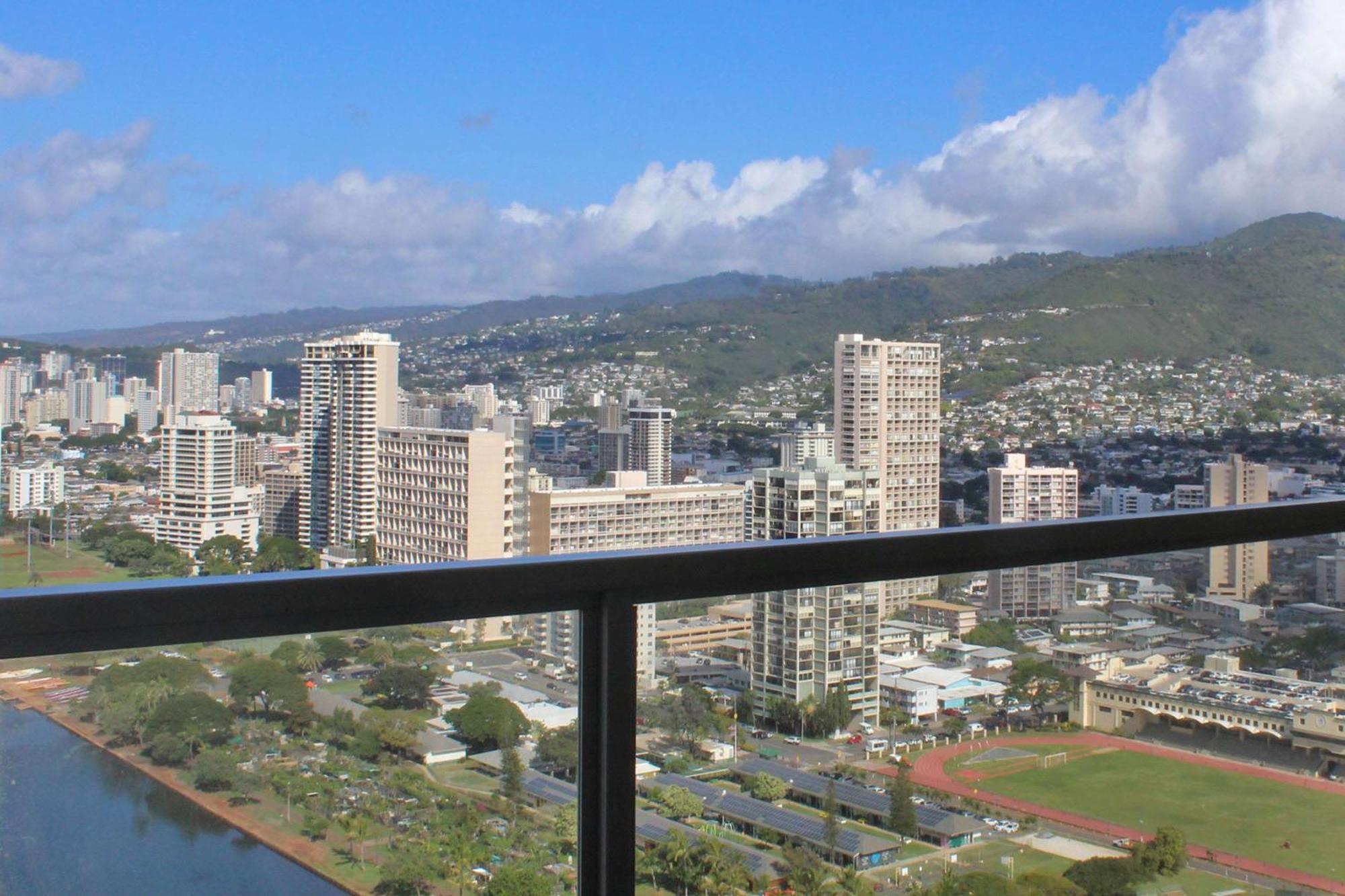 Skyline Island Colony Hotel Honolulu Bagian luar foto