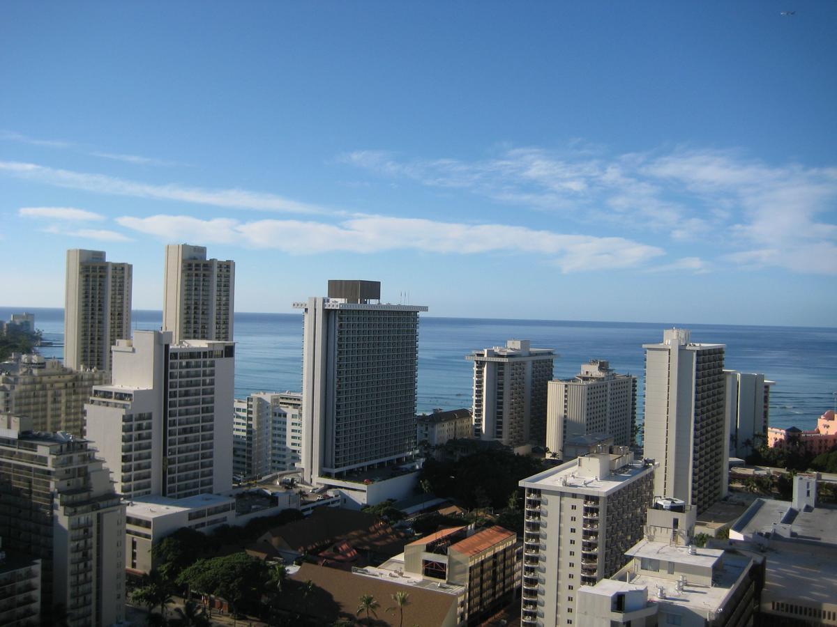Skyline Island Colony Hotel Honolulu Bagian luar foto