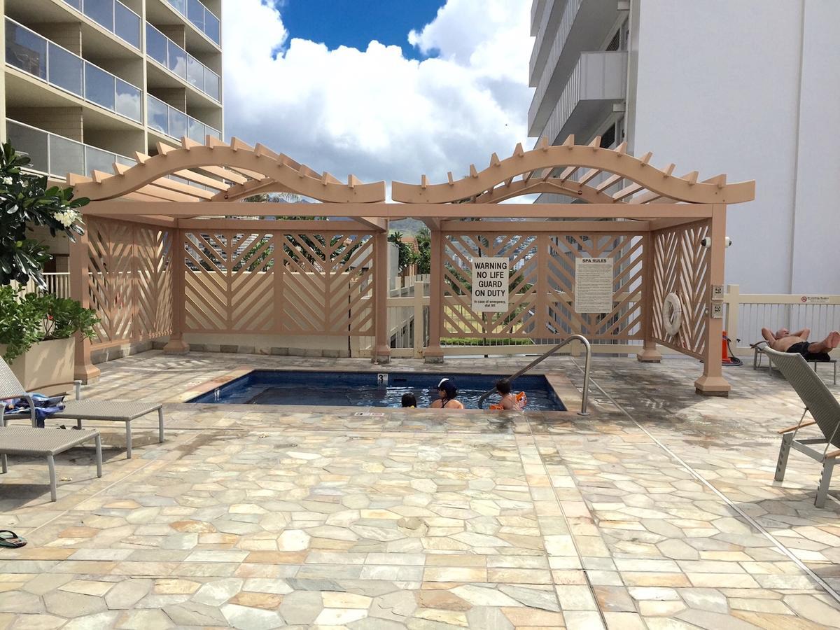 Skyline Island Colony Hotel Honolulu Bagian luar foto